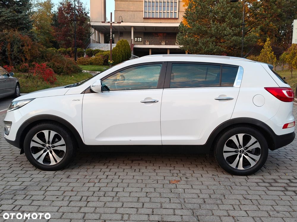 Kia Sportage 2.0 CRDI 4WD Automatik Dream-Team Edition - 6