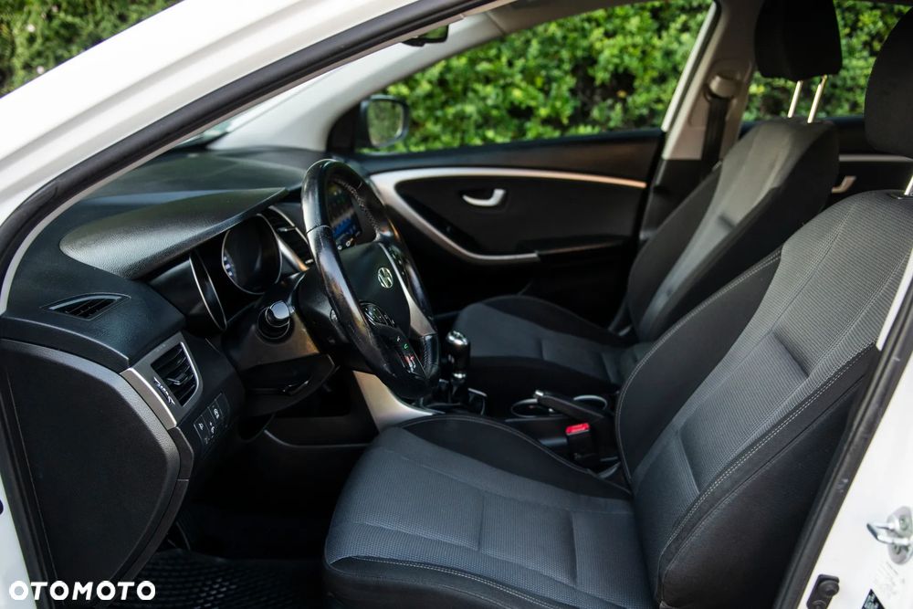 Hyundai i30 1.4 Comfort - 18