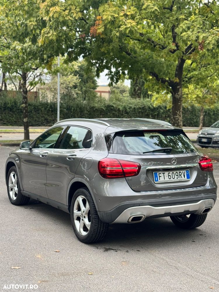 Mercedes-Benz GLA 200 (CDI) d 7G-DCT - 3