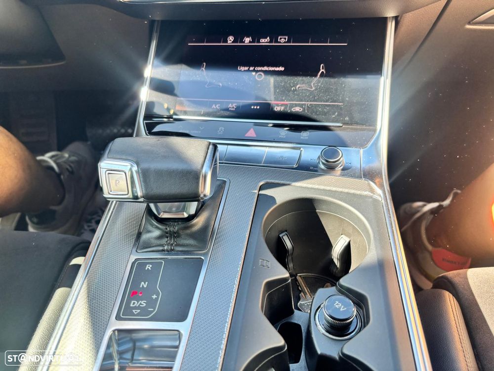 Audi A6 Avant 40 TDI Design S tronic - 15