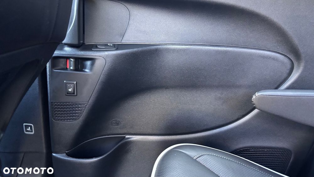 Chrysler Pacifica - 18