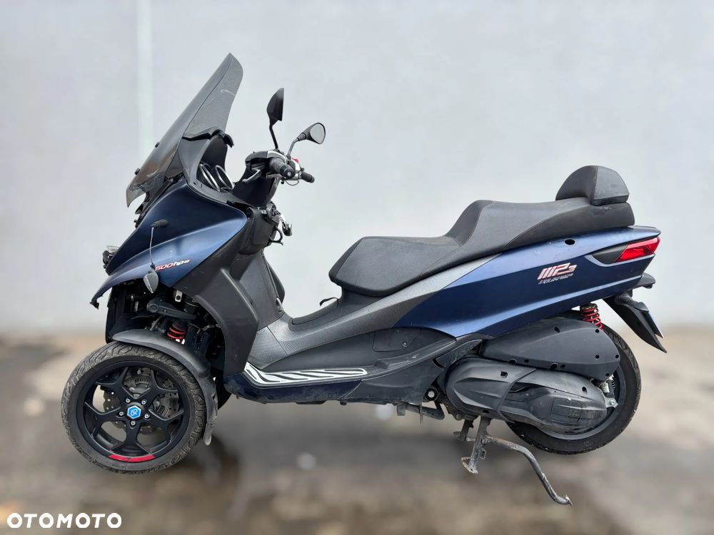Piaggio MP-3 - 5