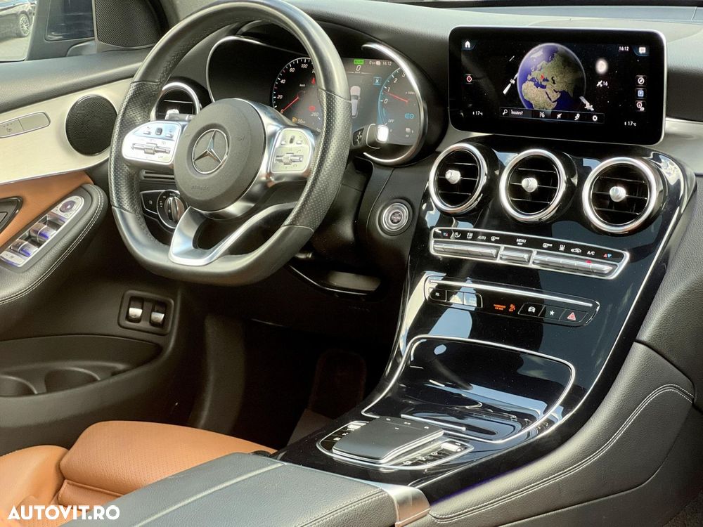 Mercedes-Benz GLC - 9