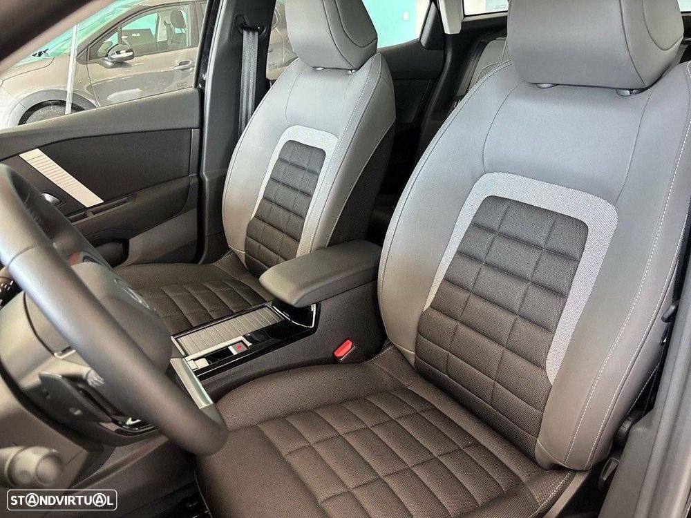 Citroën C4 1.2 Hybrid Plus e-DSC6 - 9