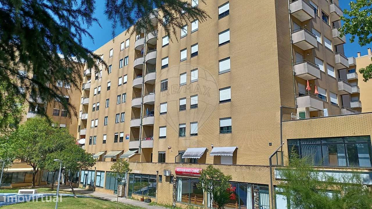 Apartamento T4 para venda - Grande imagem: 4/36