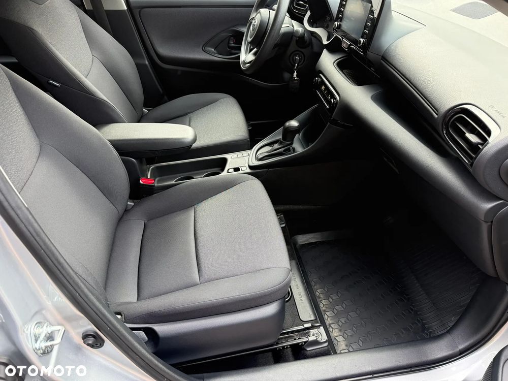Toyota Yaris Hybrid 1.5 Comfort - 18