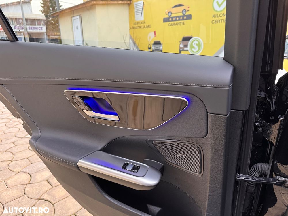 Mercedes-Benz C 300 e 9G-TRONIC AMG Line - 12