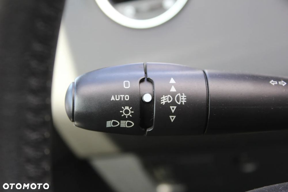 Peugeot 308 1.6 HDi Trendy - 25