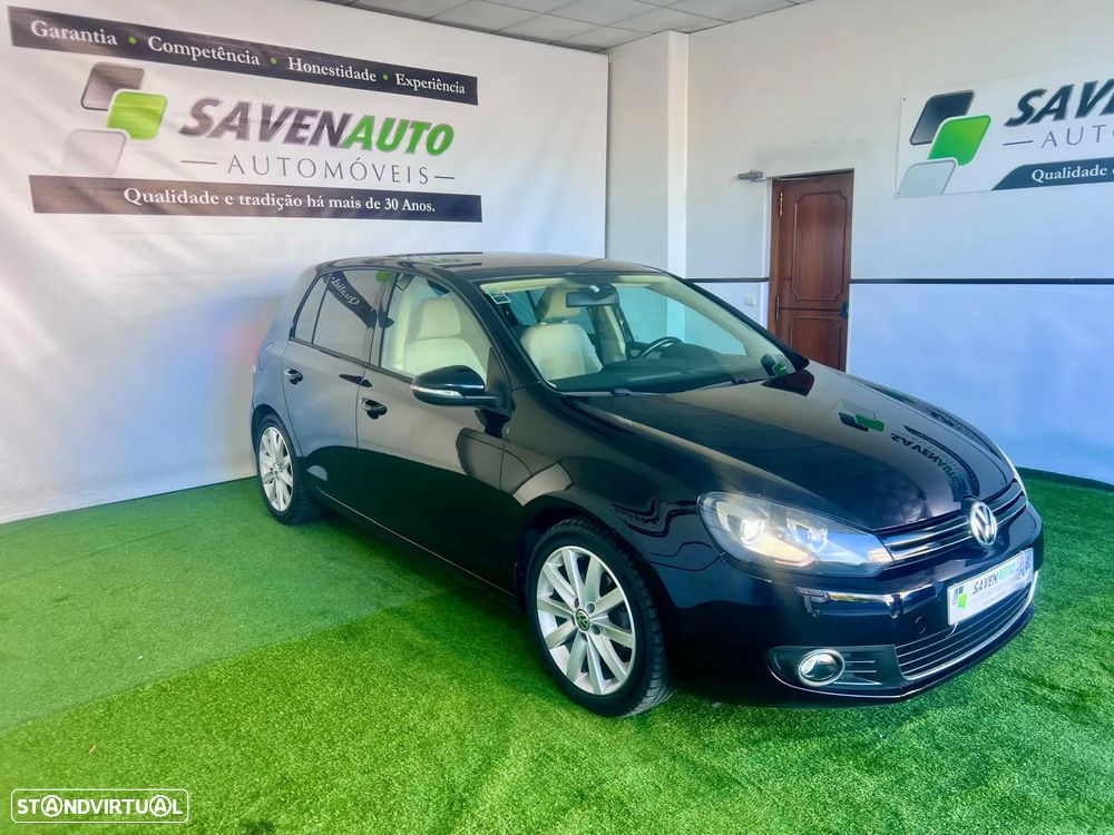 VW Golf 2.0 TDi Confortline DSG - 25