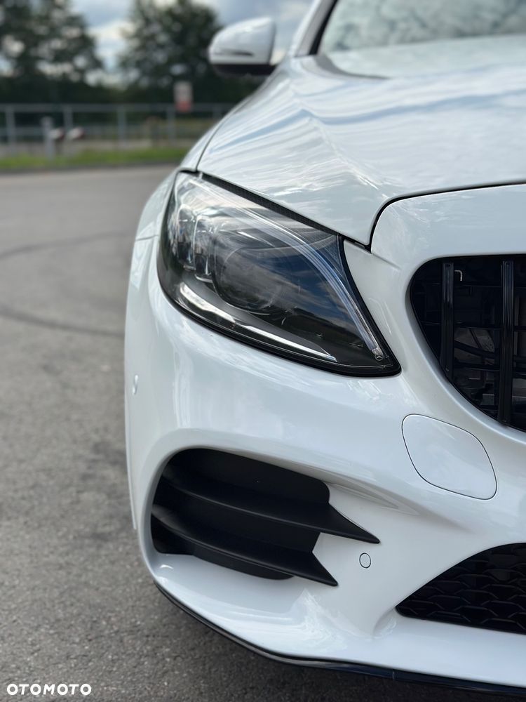 Mercedes-Benz Klasa C AMG 43 4Matic AMG TCT 9G - 18