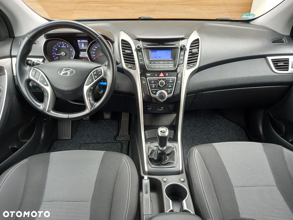 Hyundai i30 - 21