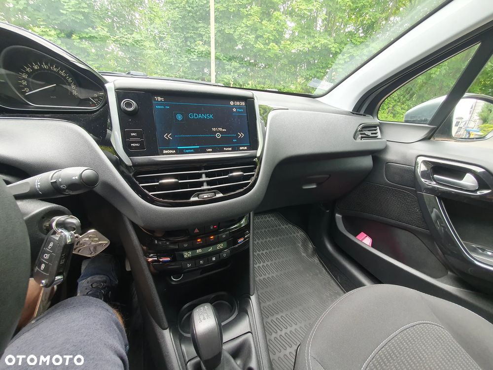 Peugeot 208 PureTech 82 Start & Stop Active - 17