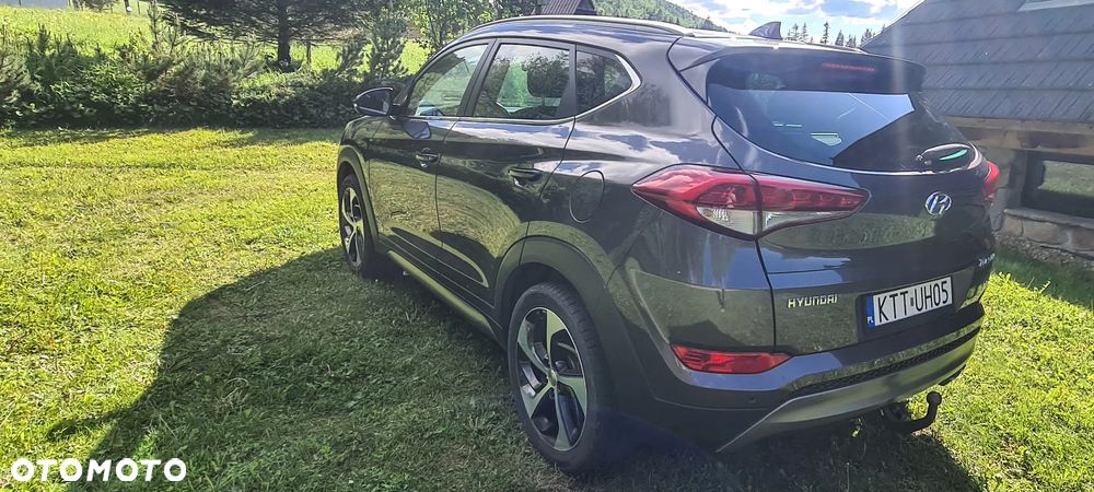 Hyundai Tucson 2.0 CRDI Comfort 4WD - 8