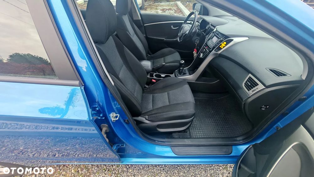 Hyundai i30 - 12