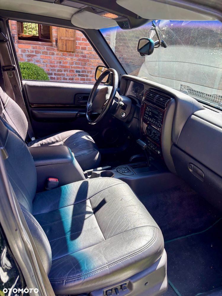 Jeep Cherokee - 11