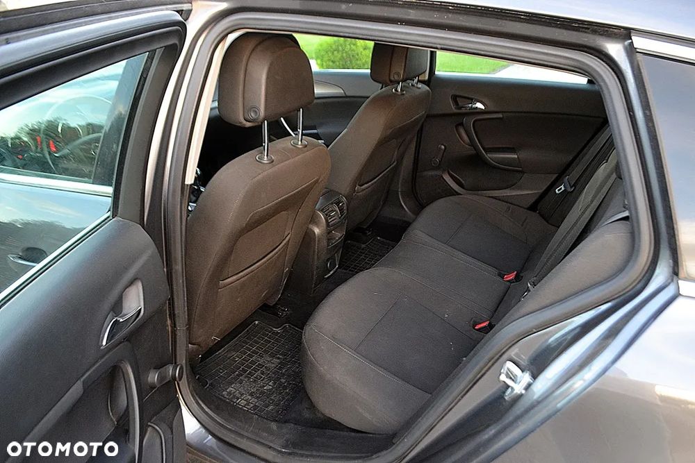 Opel Insignia 2.0 CDTI Active - 13