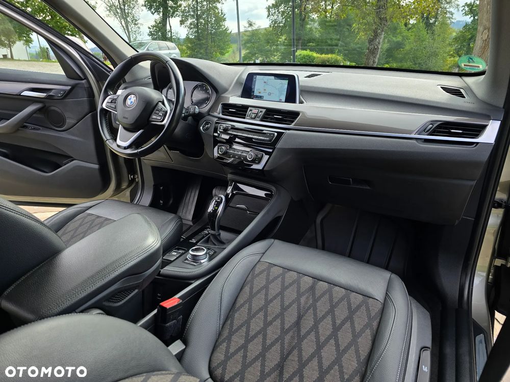 BMW X1 xDrive20d xLine sport - 18