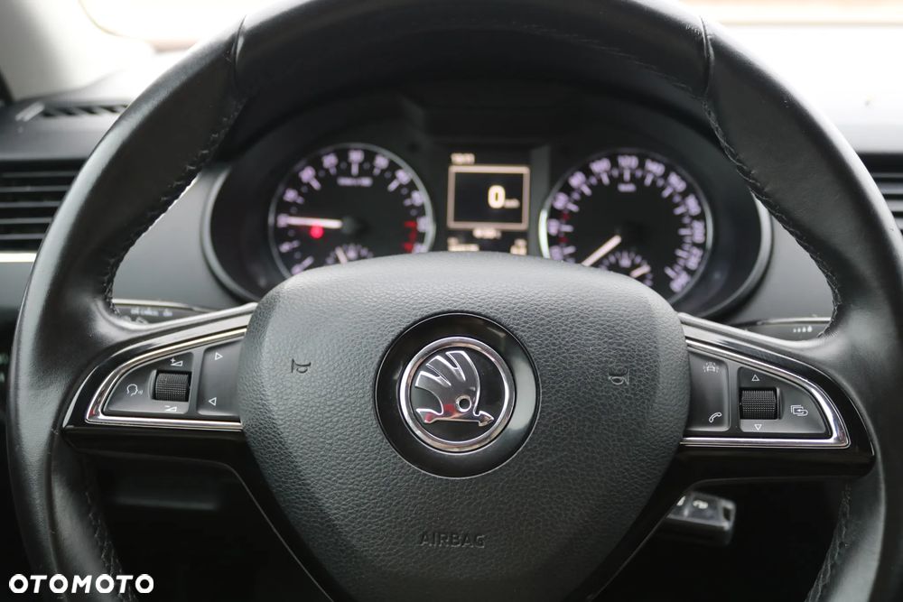 Skoda Octavia 2.0 TDI Ambition - 17