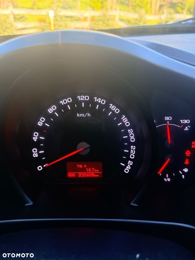 Kia Sportage 2.0 CRDI 2WD Attract - 18
