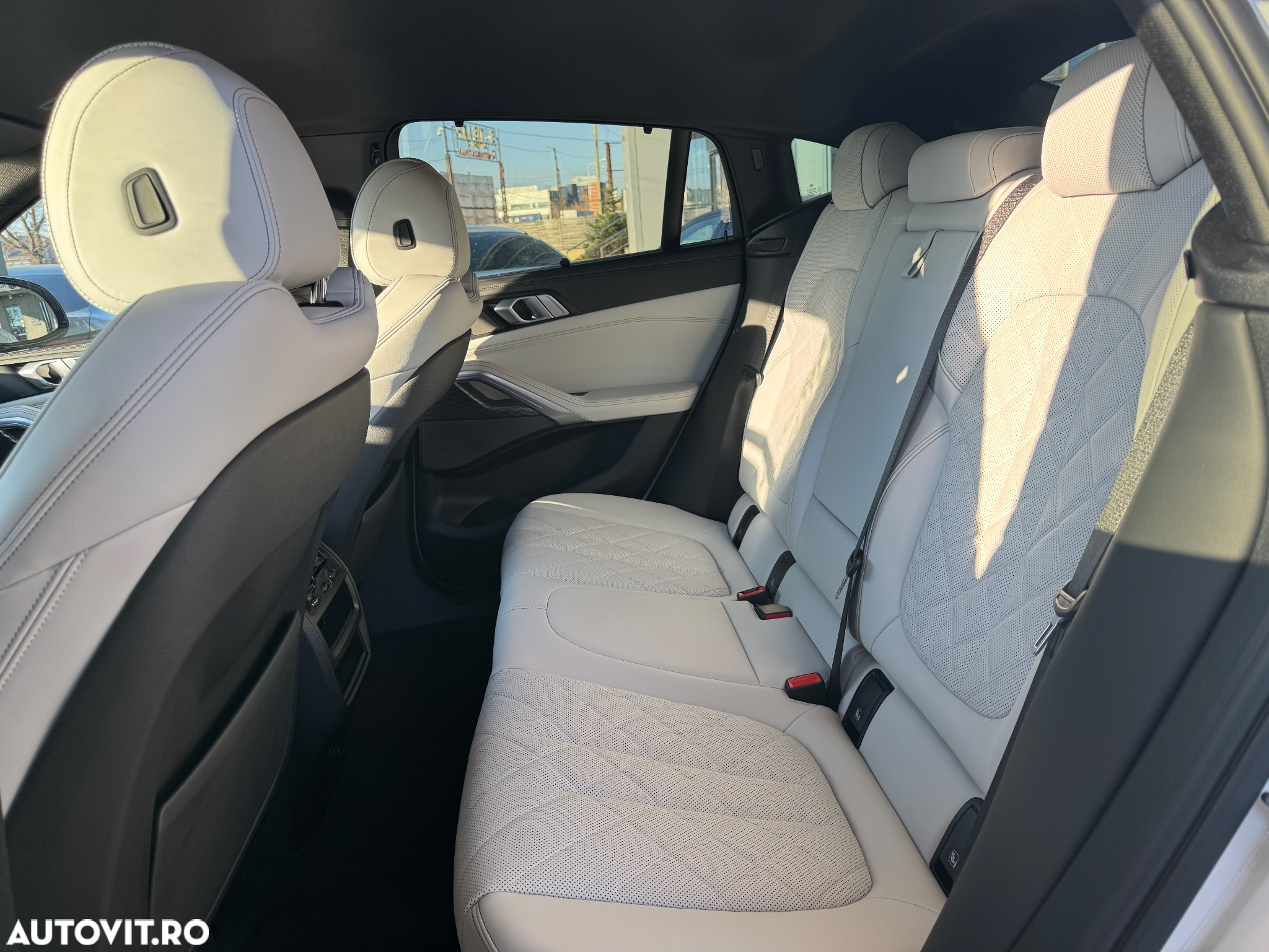 BMW X6 xDrive40d AT MHEV - 27