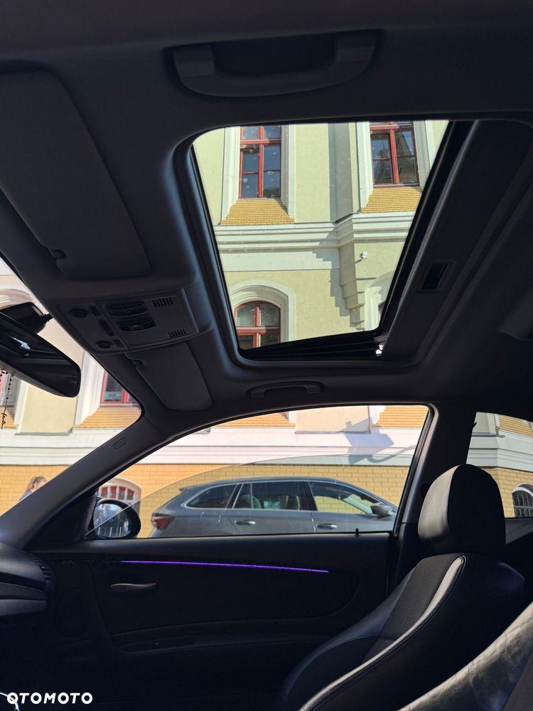 BMW Seria 1 123d - 5