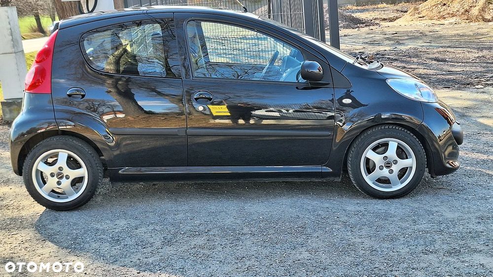 Peugeot 107 - 4