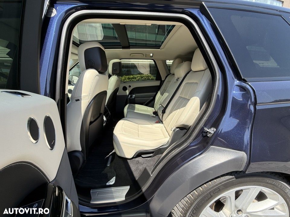 Land Rover Range Rover Sport 3.0 SDV6 - 13