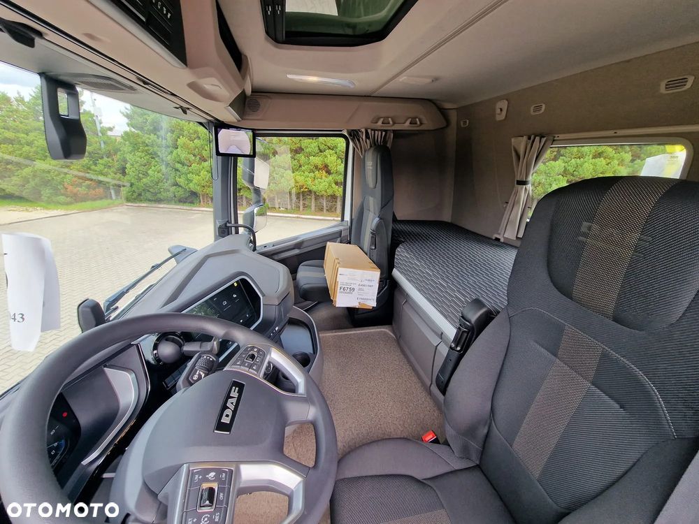 DAF XF 480 FAN 6X2 - 18