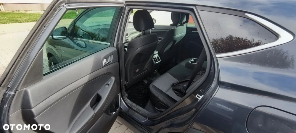 Hyundai Tucson 1.6 T-GDi Style 2WD DCT - 11