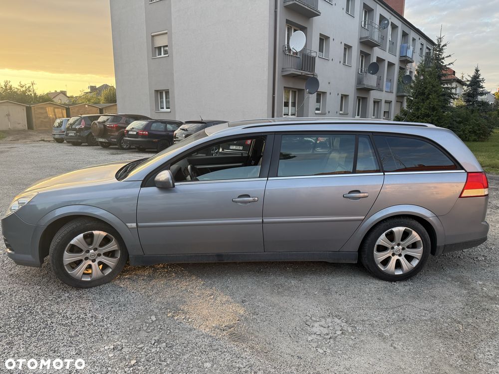Opel Vectra - 8