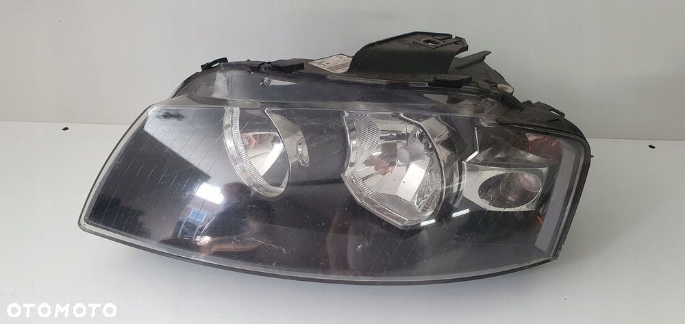 AUDI A3 8P LAMPA LEWY PRZÓD 8P0941003L ANGLIK - 1