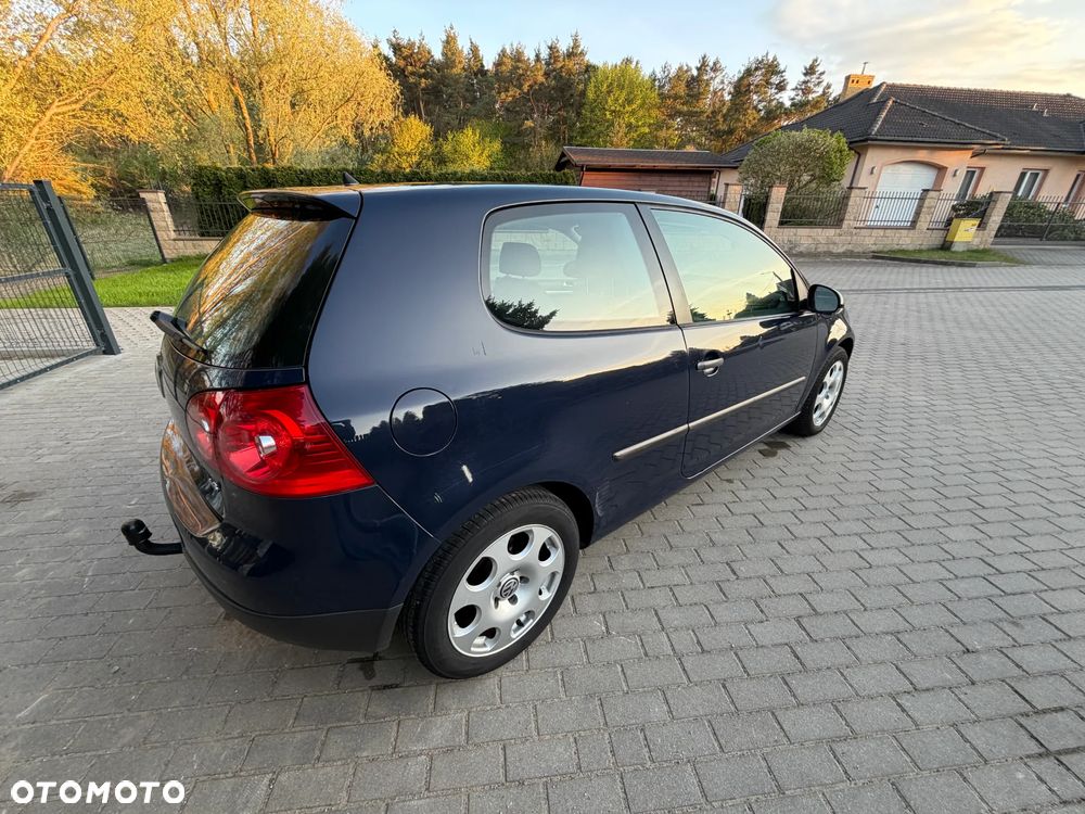 Volkswagen Golf 1.6 Automatik Trendline - 18