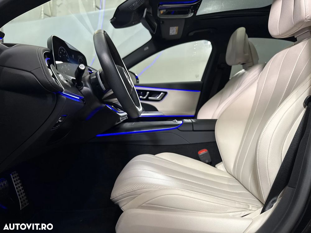 Mercedes-Benz E 220 d 9G-TRONIC - 25