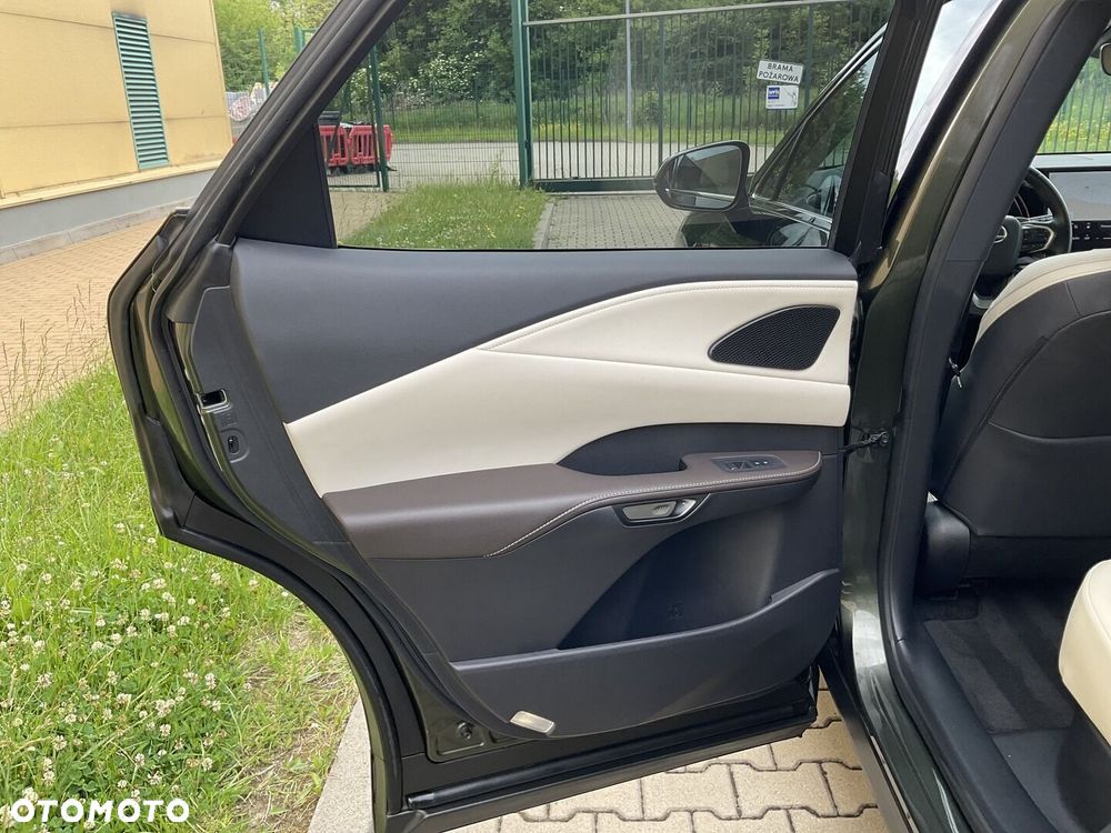 Lexus RX 450h+ Prestige - 16