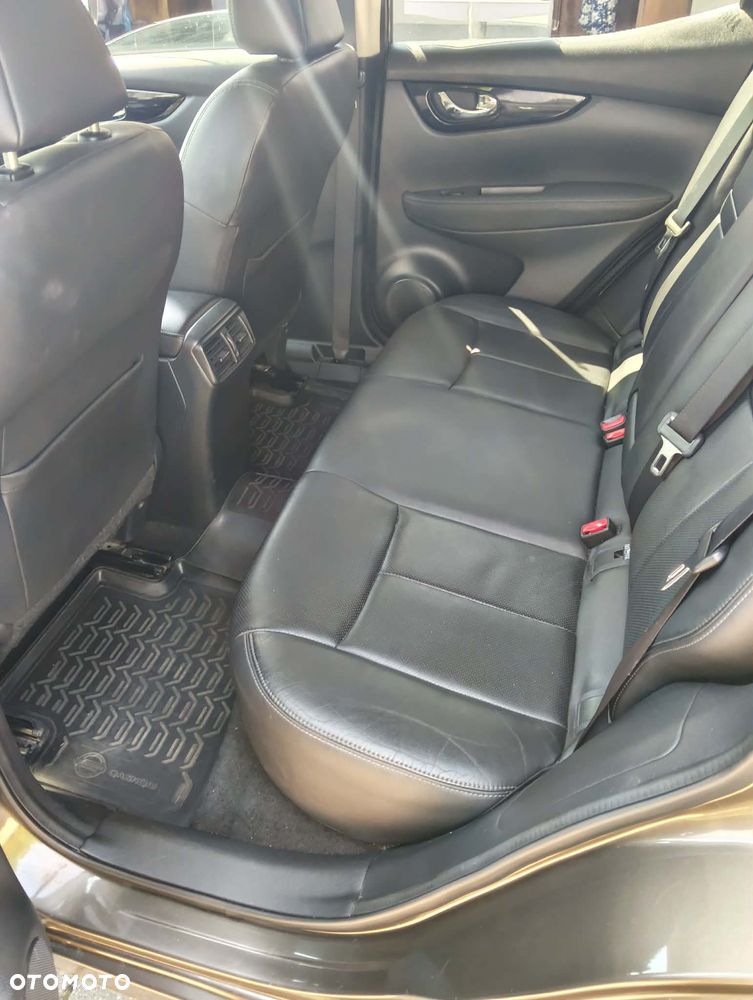 Nissan Qashqai 2.0 Tekna CVT - 12