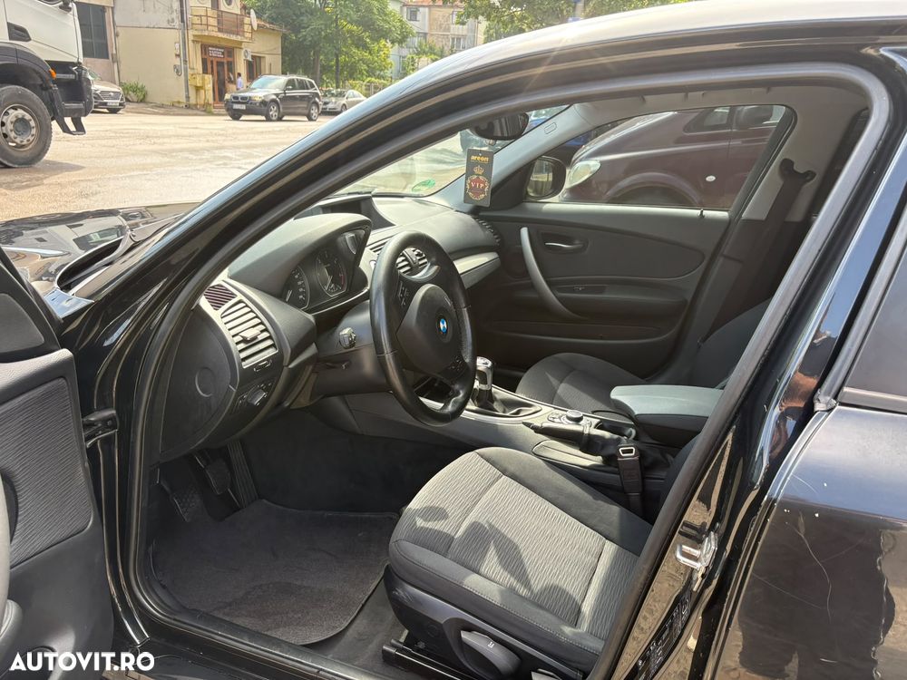 BMW Seria 1 116d - 8