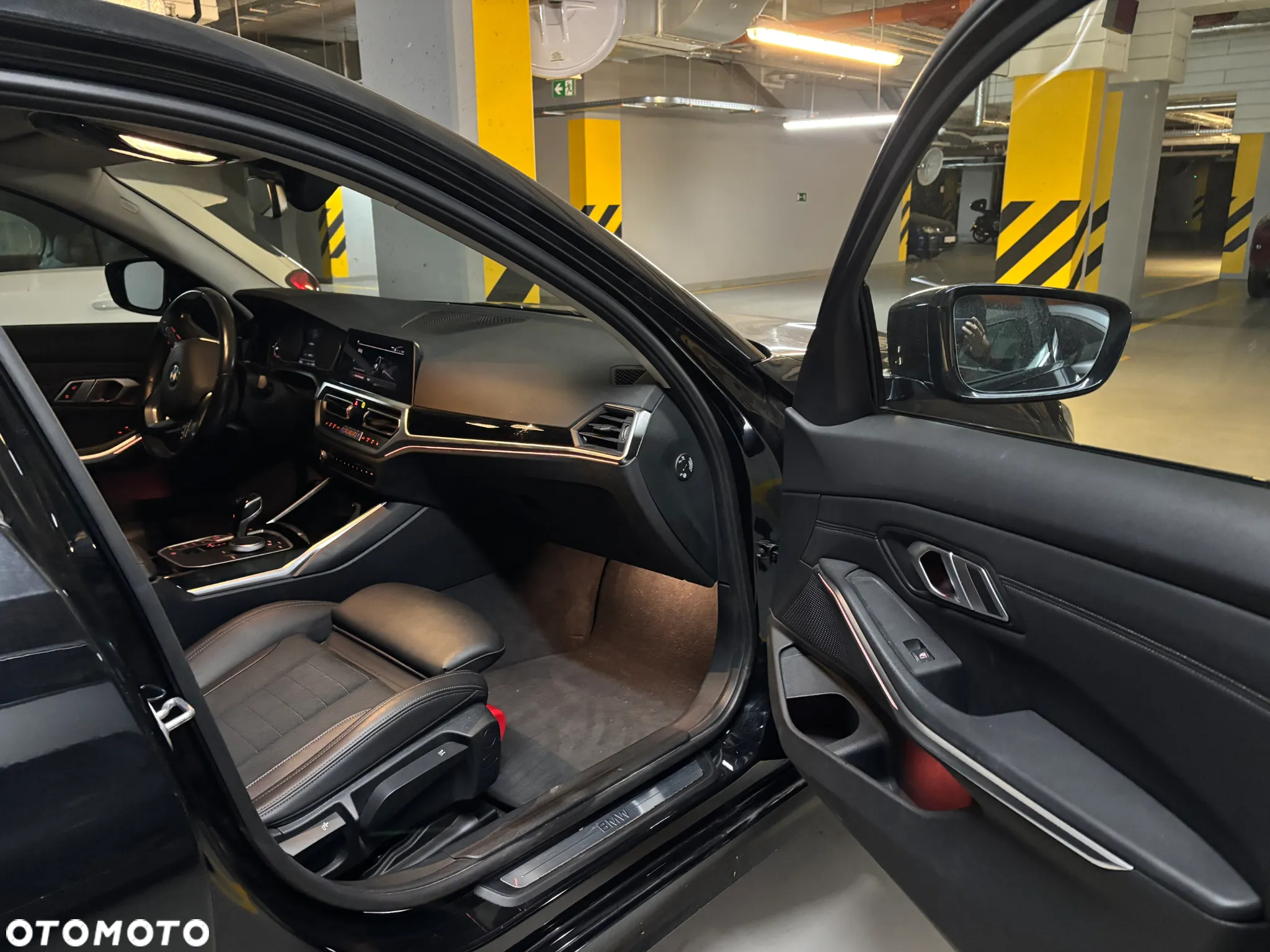 BMW Seria 3 320i Sport Line - 12