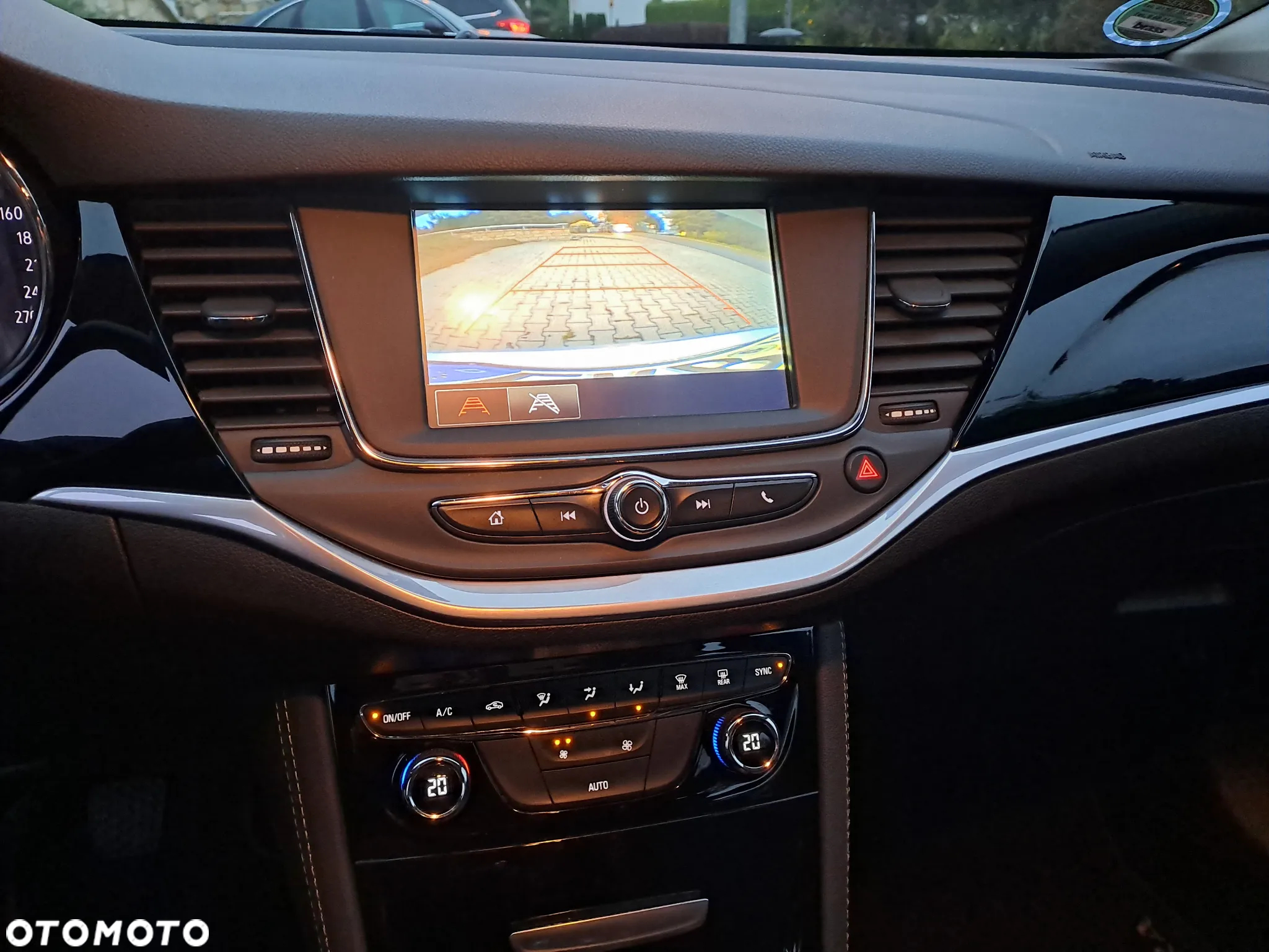 Opel Astra V 1.6 T GPF Dynamic S&S - 19