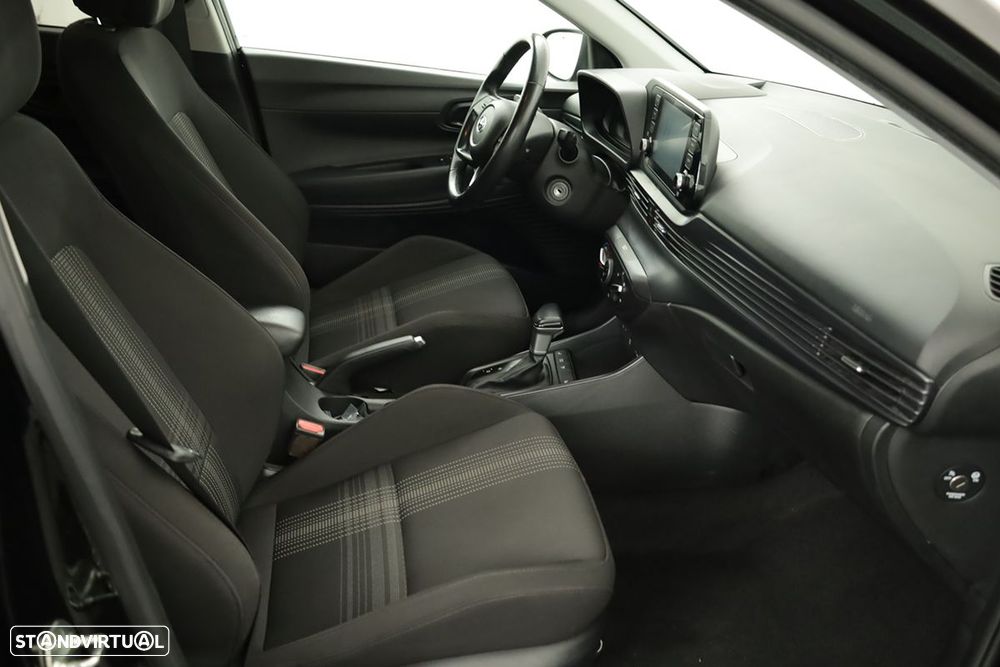 Hyundai Bayon - 20