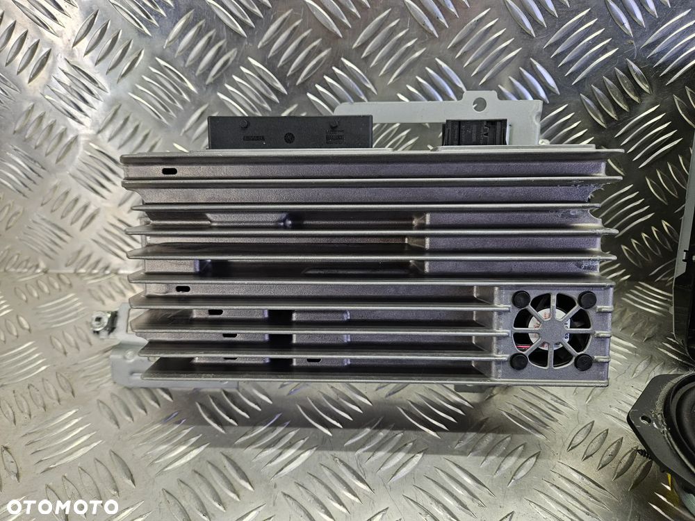 VW TOUAREG II 7P 10-18R ZESTAW WIAZKA WZMACNIACZ GLOSNIK DYNAUDIO ORYGINALNY - 3