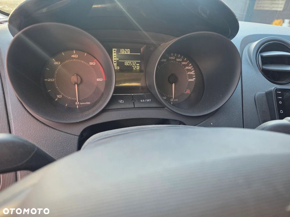 Seat Ibiza SC 2.0 TDI CR FR - 6