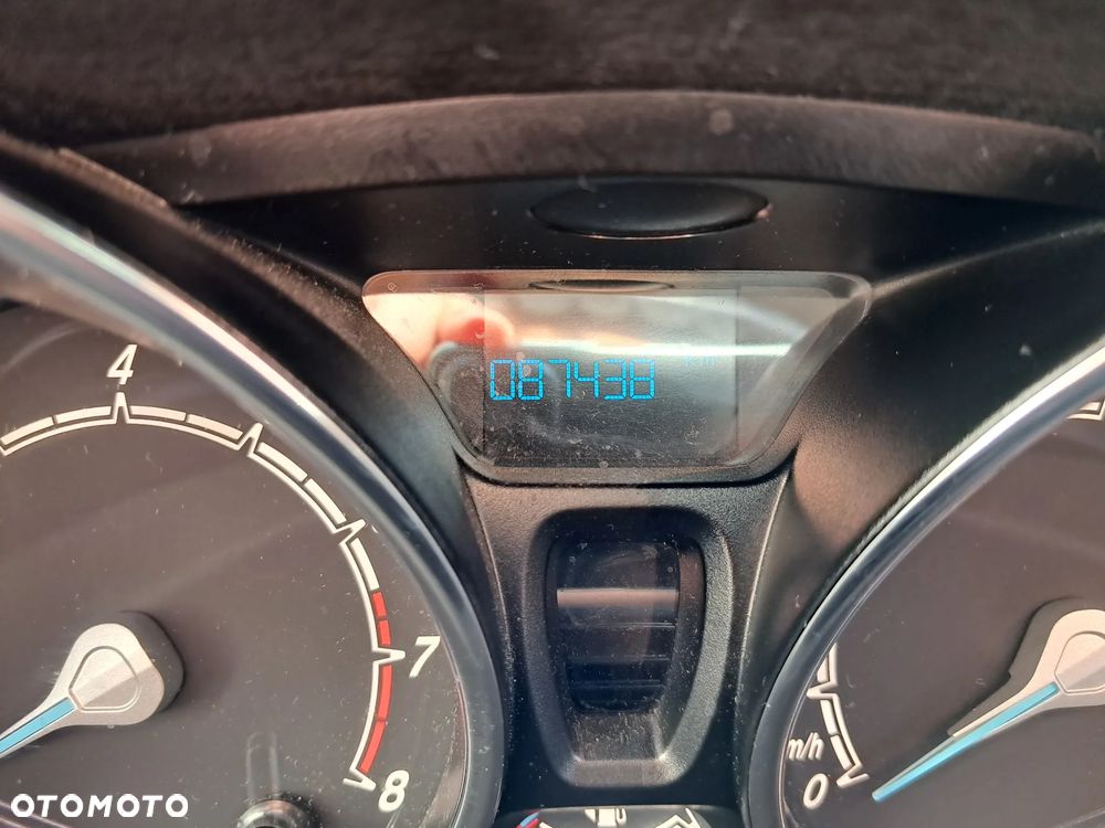 Ford Fiesta 1.25 Trend - 12