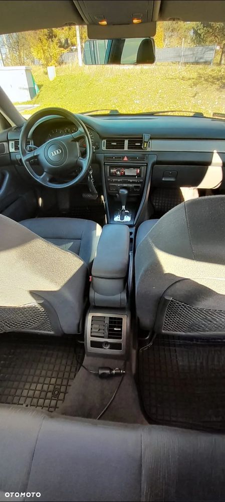 Audi A6 Limousine - 11