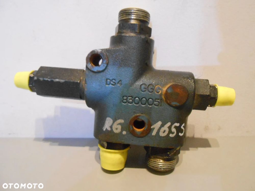 Blok zawór priorytetowy pierwszeństwa Lamborghini R6.165S - 4