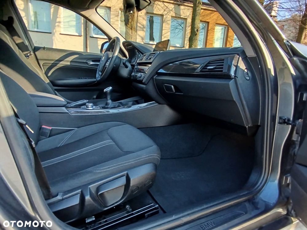 BMW Seria 1 118i Sport Line - 11