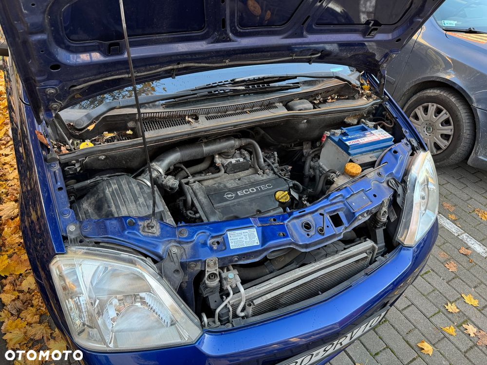 Opel Meriva - 12