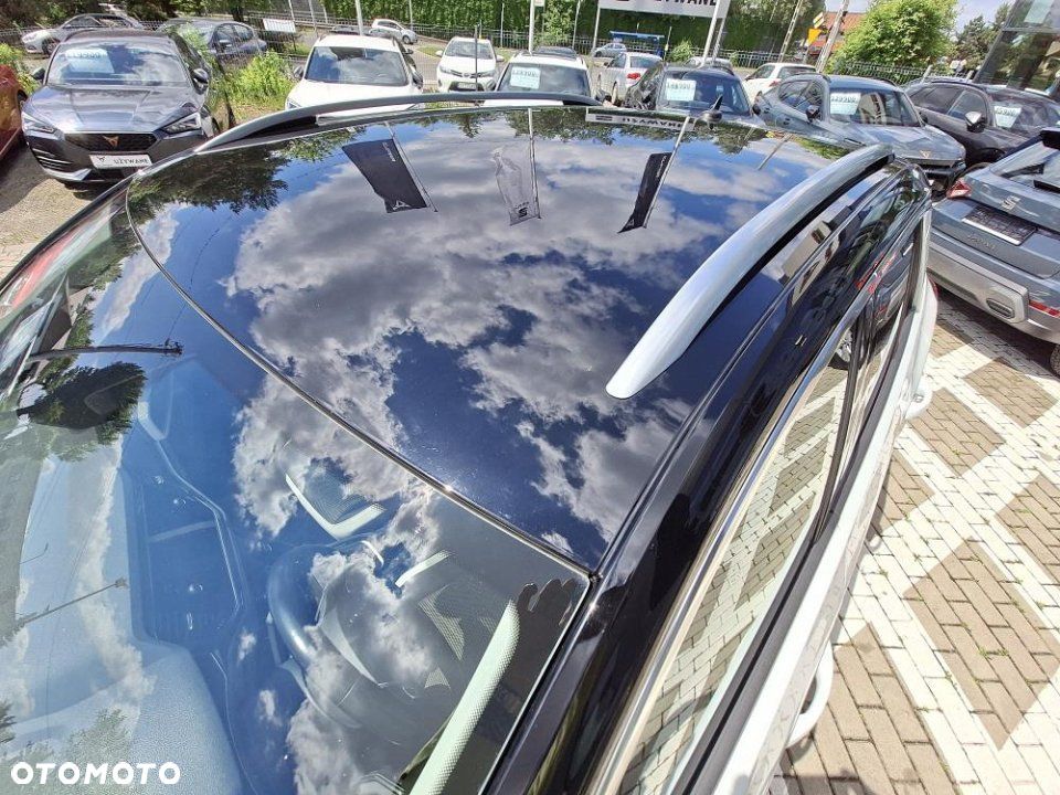 Volkswagen T-Roc - 11