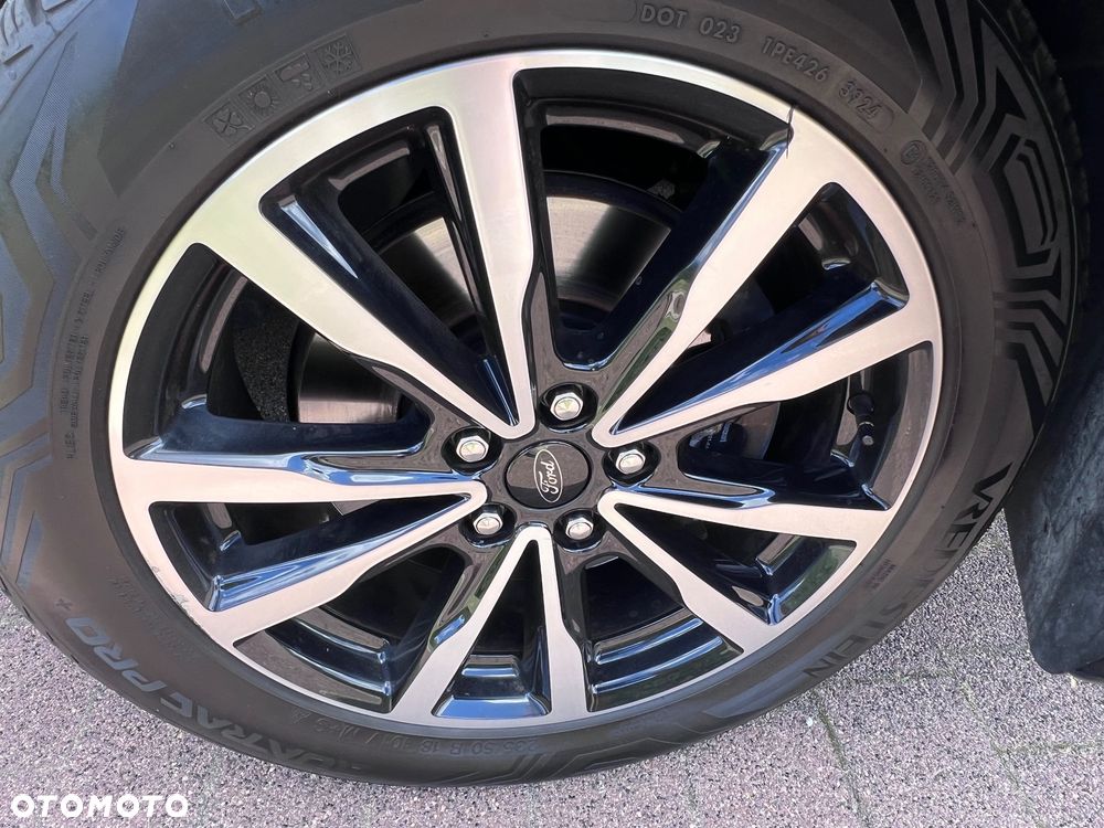 Ford Kuga 2.0 TDCi AWD ST-Line - 34