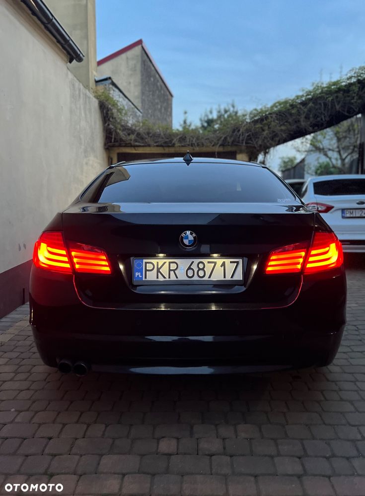 BMW Seria 5 520d - 5