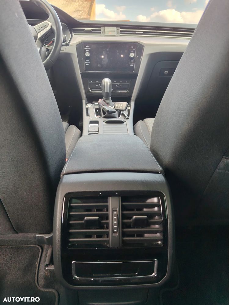 Volkswagen Passat 2.0 TDI SCR DSG Business - 5